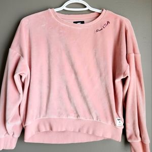 Roots Kids Girl's Velour Pink sweater Size Large